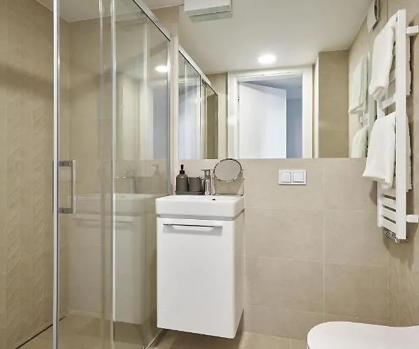 Bulwar Staromiejski Jana Pawla Ii 11 Wrocław